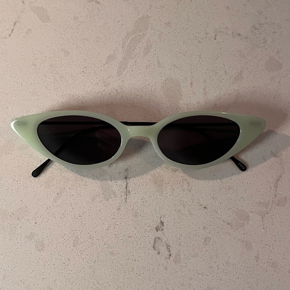 ILLESTEVA MARIANNE SUNGLASSES